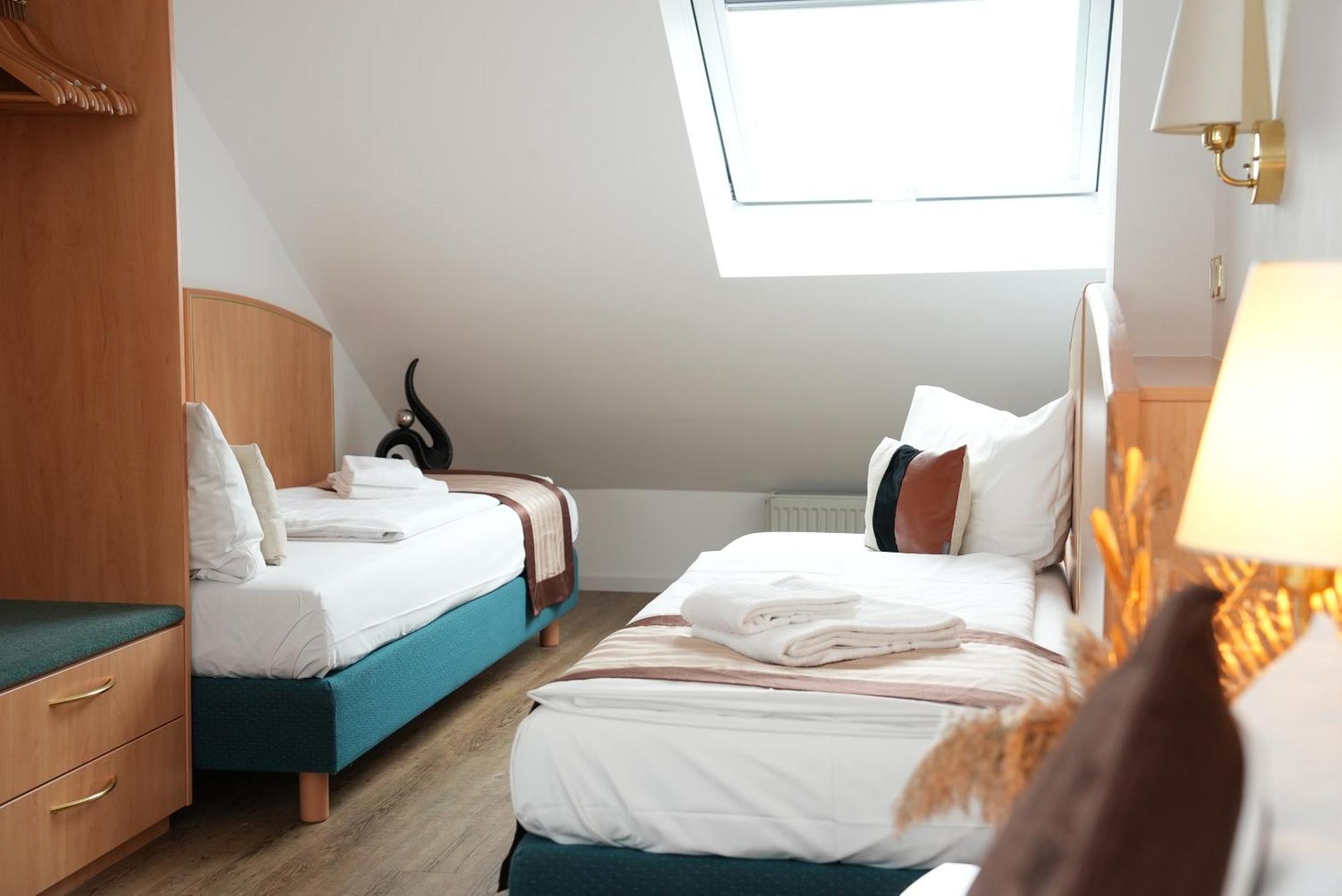 Uno Hotel Posthof سارلويس المظهر الخارجي الصورة