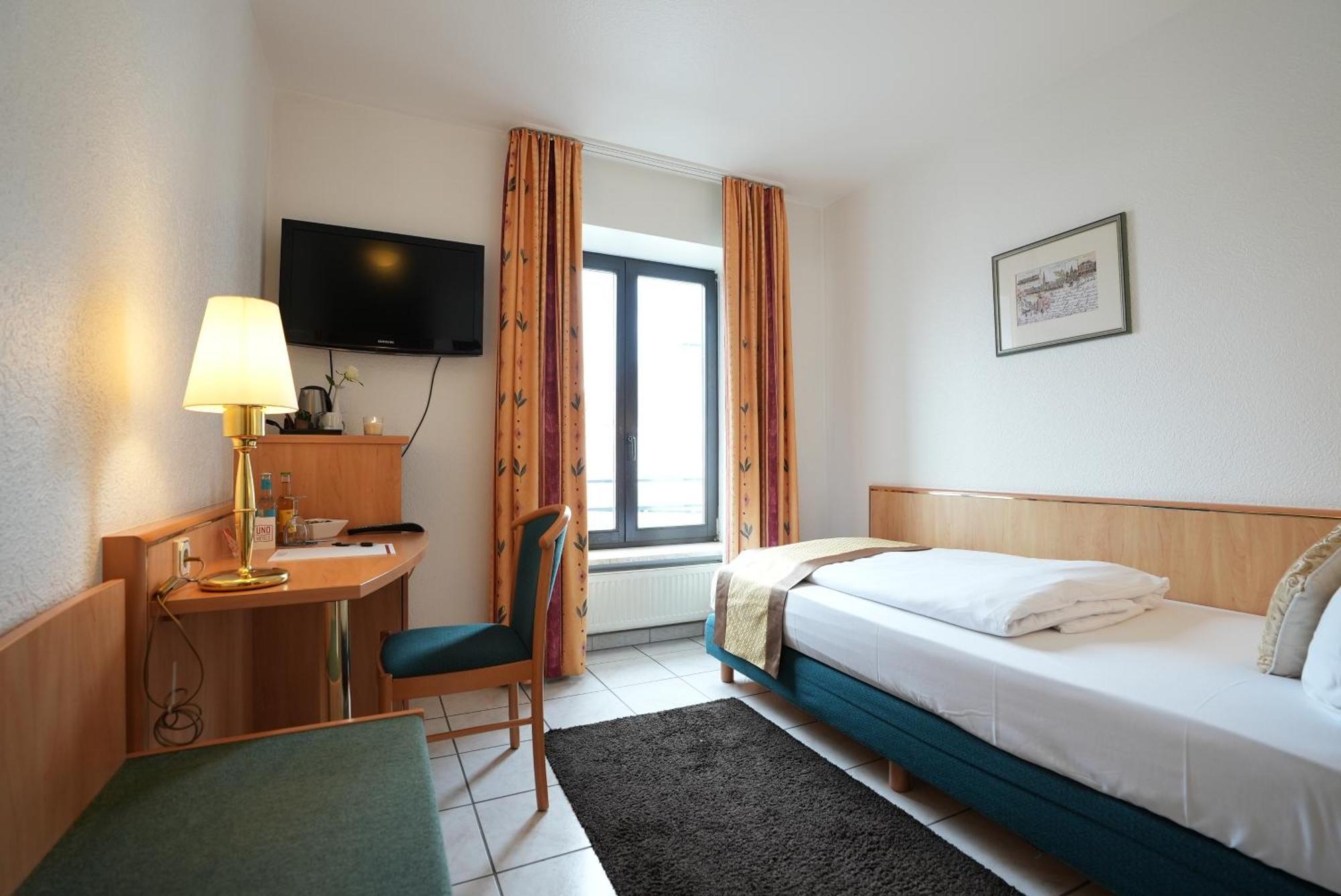 Uno Hotel Posthof سارلويس المظهر الخارجي الصورة